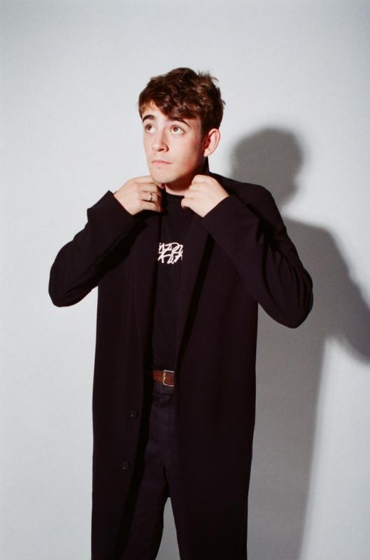 01.jpg