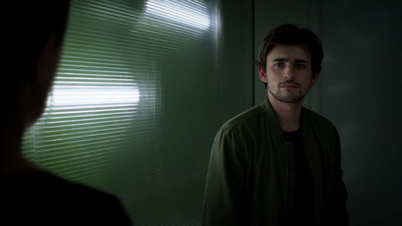 s202cap_00183.jpg