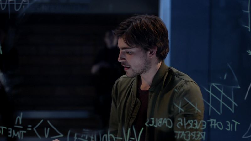 s202cap_00239.jpg