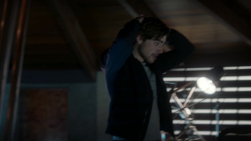 s205cap_00065.jpg