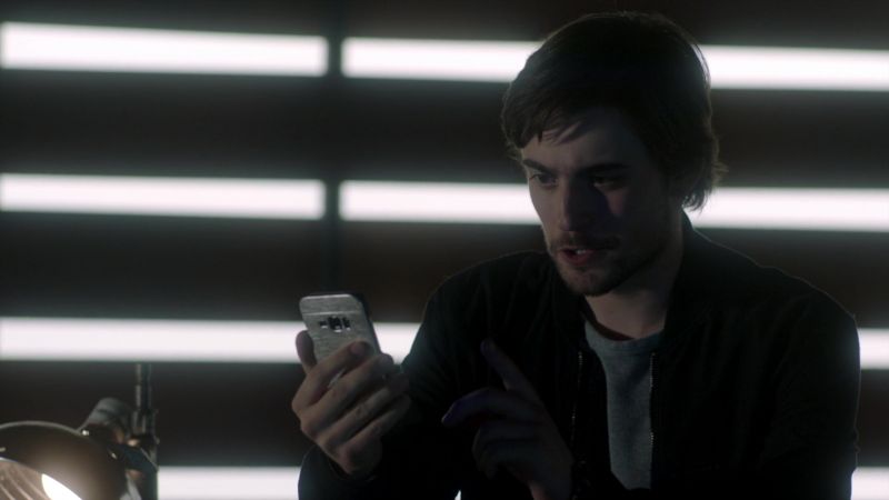 s205cap_00099.jpg