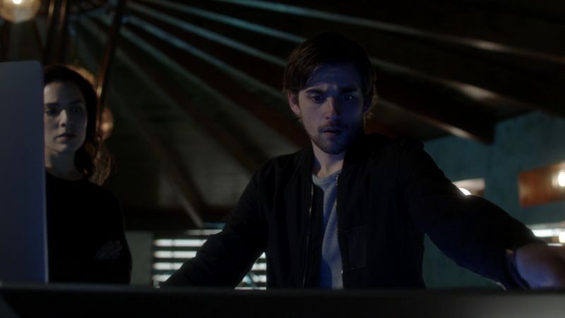 s205cap_00130.jpg