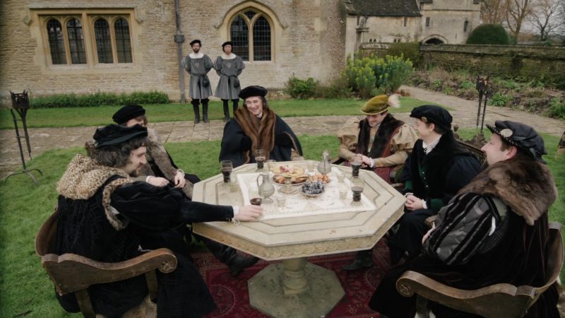 wolfhall01c_00034.jpg