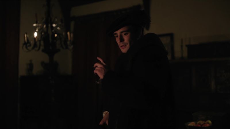wolfhall05c_00030.jpg