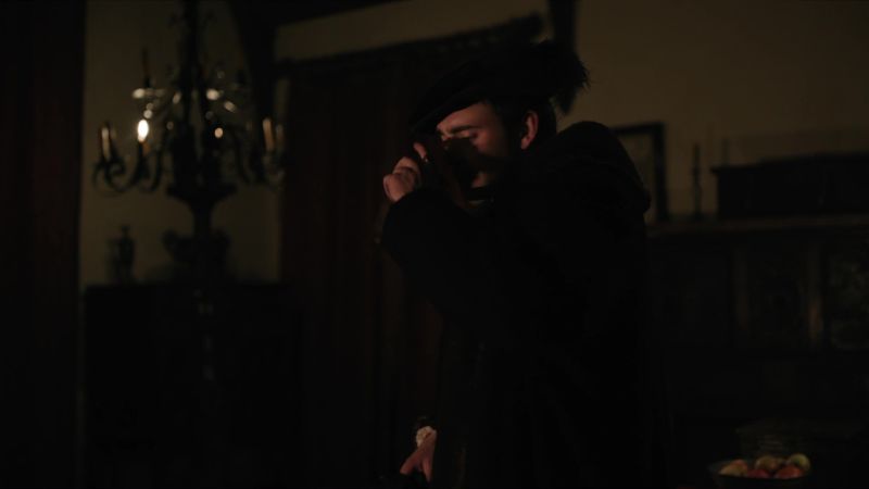 wolfhall05c_00032.jpg